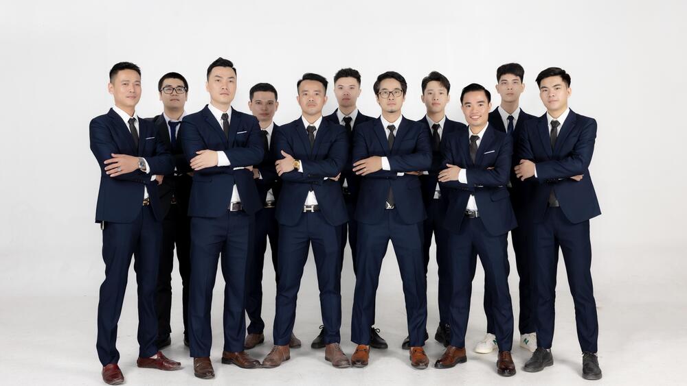 đội ngũ nhân sự của công ty sofia việt